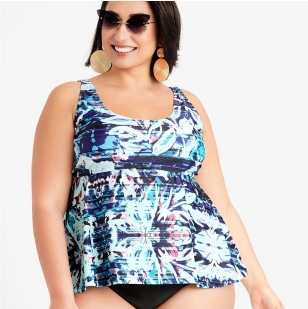 $60 NWT Noon 1 Piece Swim Skirted Bathing Suit Blue White Floral size 18